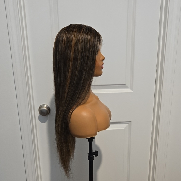 Custom Highlight Full Lace Wig - Picture 3 of 13